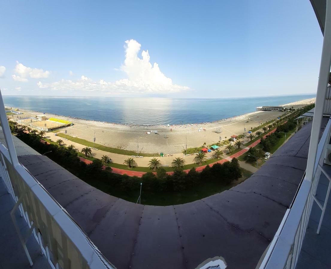 شقة Beautiful House By The Sea باتومي المظهر الخارجي الصورة